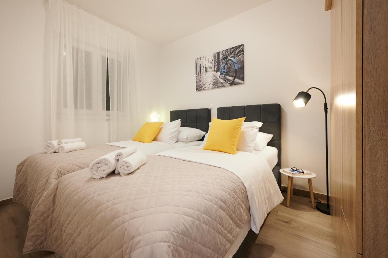 Zen Apartment โตรกีร์ ภายนอก รูปภาพ